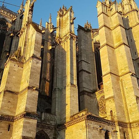 Ferienwohnung F1 Au Pied De La Cathedrale Beauvais Exterior foto
